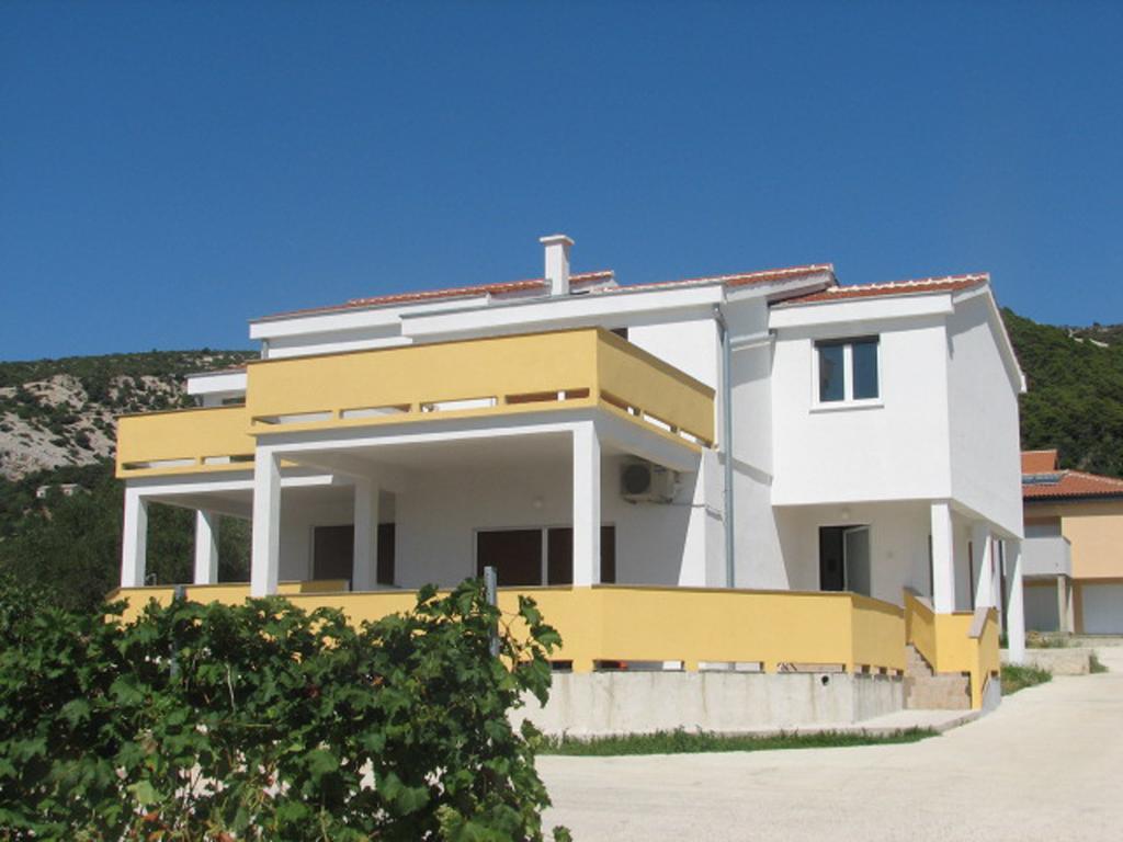 Apartments Pijaza Banjol Pokoj fotografie