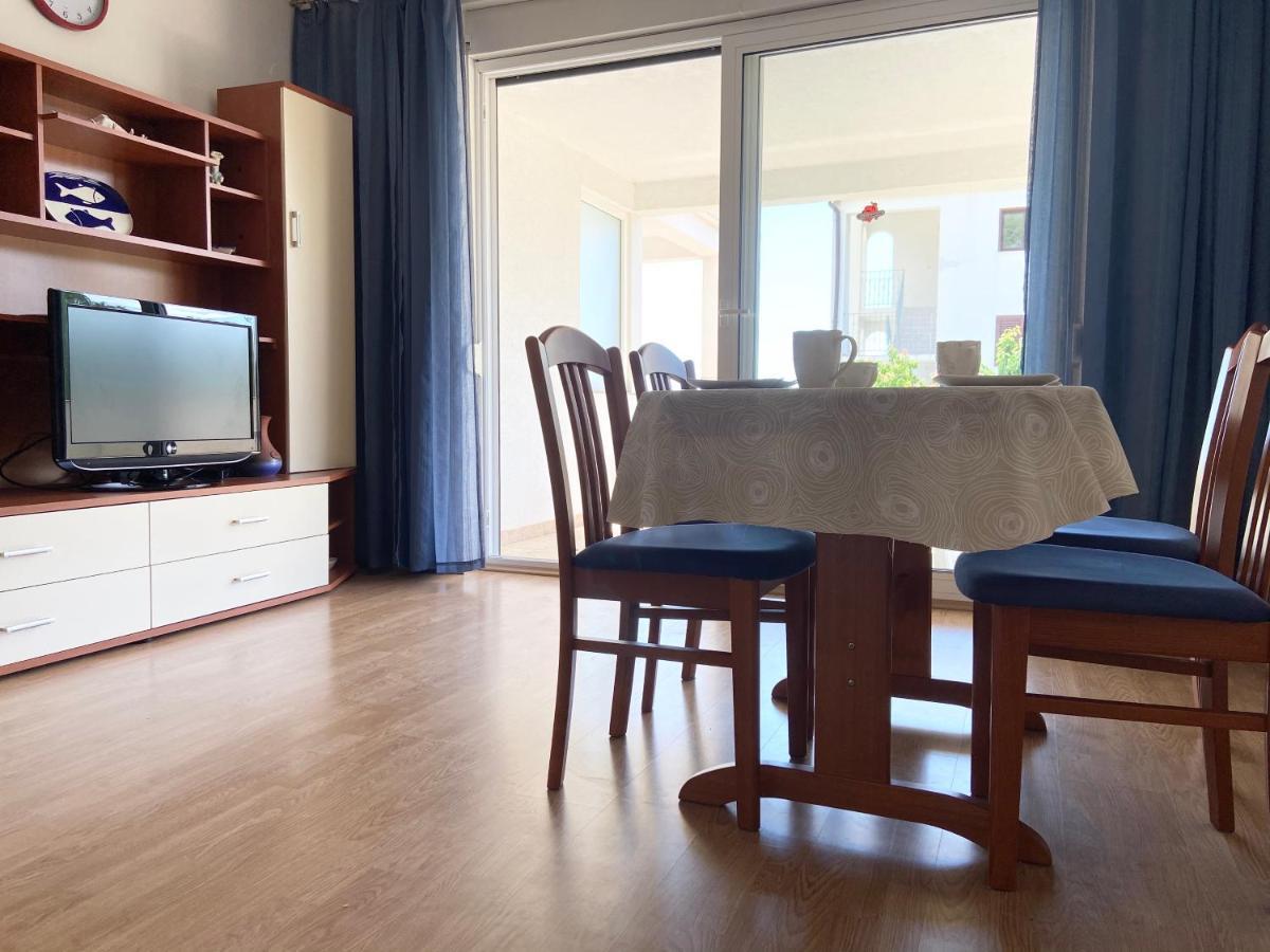 Apartments Pijaza Banjol Exteriér fotografie